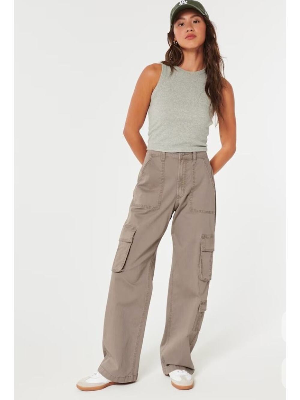 Hollister Taupe Wide-Leg Cargo Pants